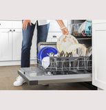 GE 24" Built-In Front Control Dishwasher - White