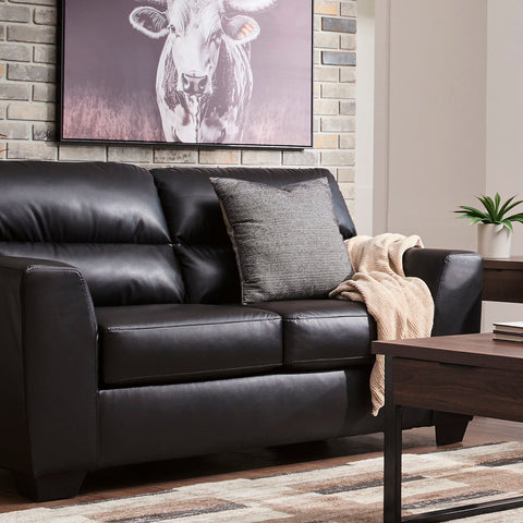 Glennbre Loveseat - Midnight
